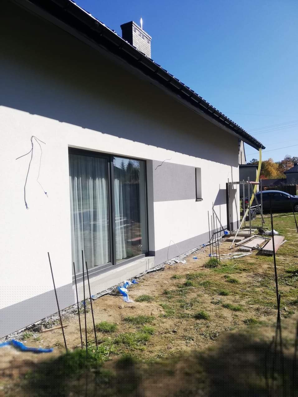 Docieplenie i wykończenie elewacji budynku